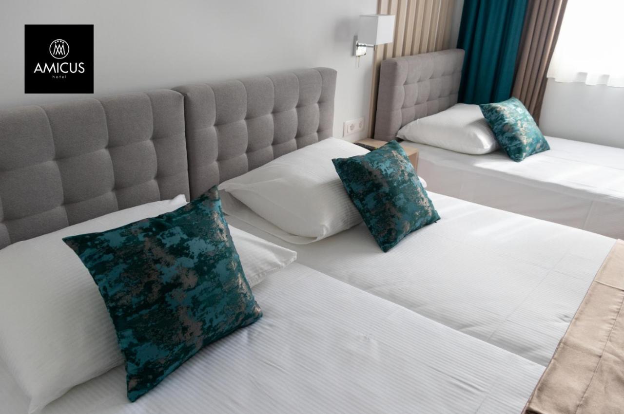 מוסטר Hotel Amicus מראה חיצוני תמונה