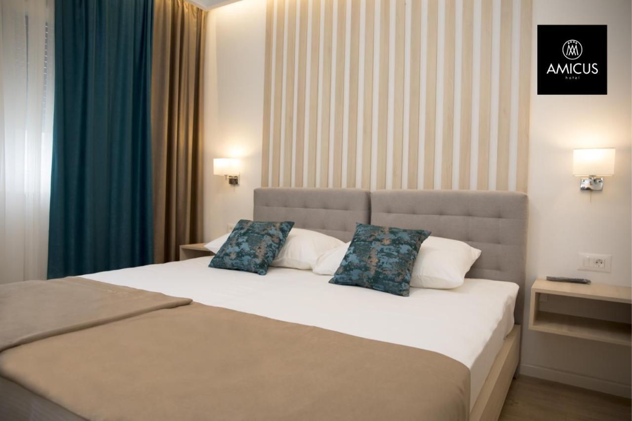 מוסטר Hotel Amicus מראה חיצוני תמונה