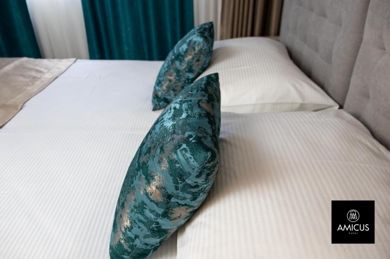 מוסטר Hotel Amicus מראה חיצוני תמונה