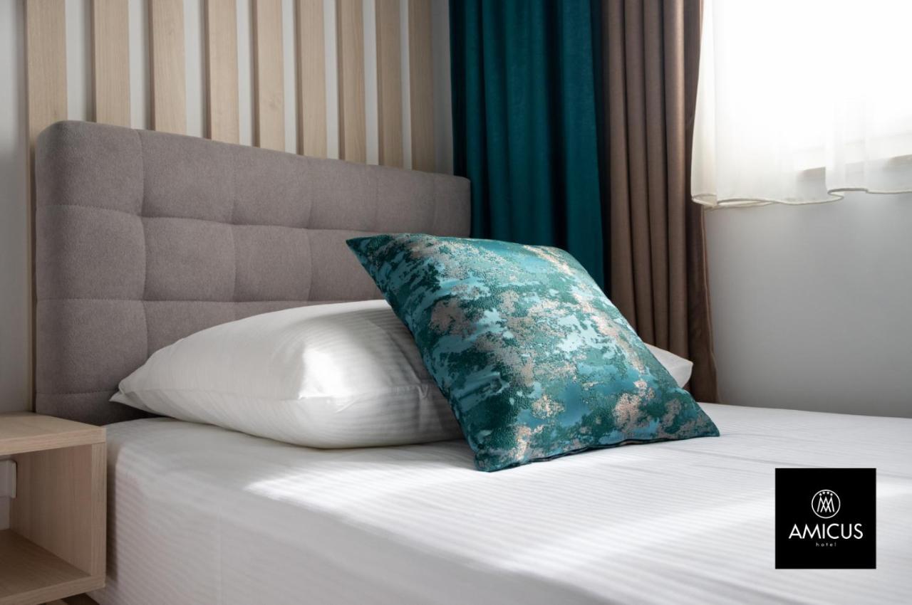 מוסטר Hotel Amicus מראה חיצוני תמונה